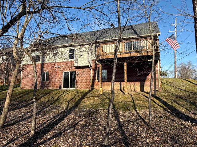 10295 Northridge Court, White Lake, MI 48386