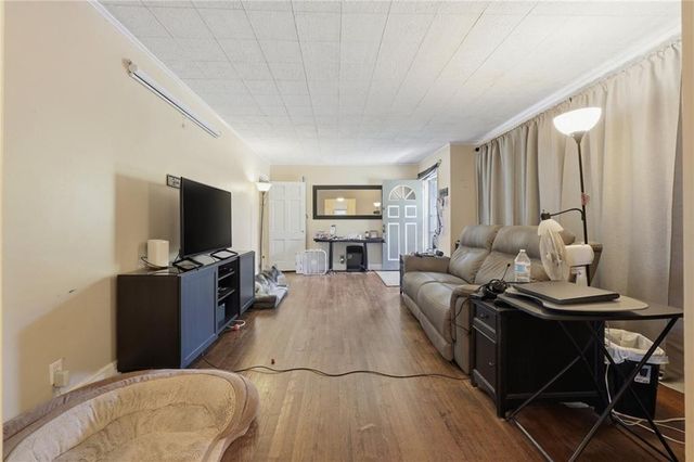 212 Oak Ridge Drive SE, Marietta, GA 30060