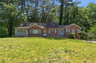212 Oak Ridge Drive SE, Marietta, GA 30060