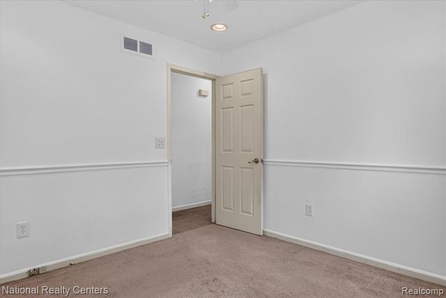 14081 Riga Street, Livonia, MI 48154