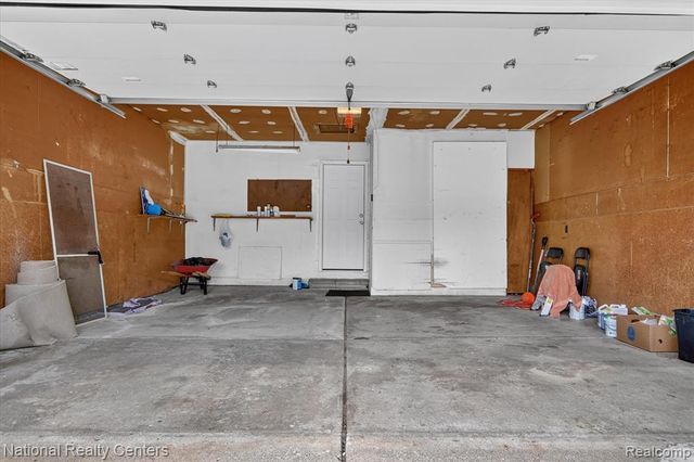 14081 Riga Street, Livonia, MI 48154
