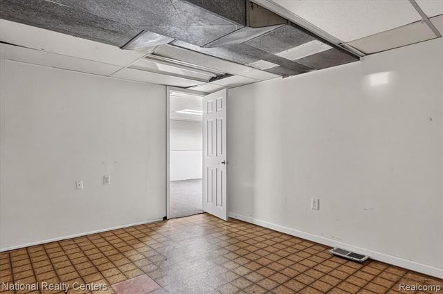 14081 Riga Street, Livonia, MI 48154