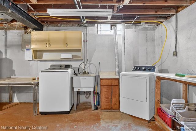 14081 Riga Street, Livonia, MI 48154