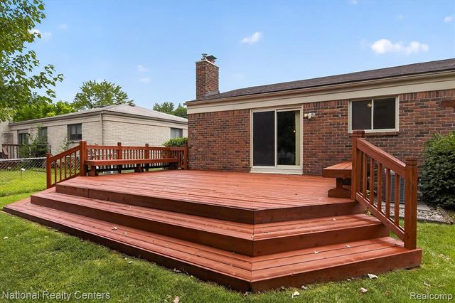 14081 Riga Street, Livonia, MI 48154