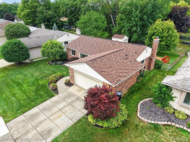 14081 Riga Street, Livonia, MI 48154