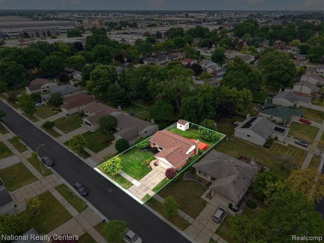 14081 Riga Street, Livonia, MI 48154