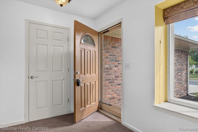 14081 Riga Street, Livonia, MI 48154