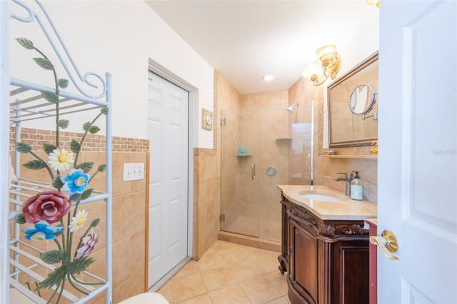 690 PERCHERON CIRCLE, Nokomis, FL 34275