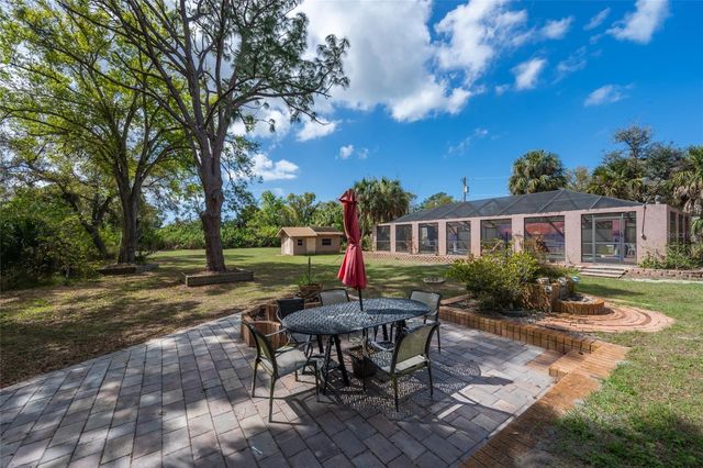 690 PERCHERON CIRCLE, Nokomis, FL 34275