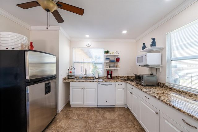 690 PERCHERON CIRCLE, Nokomis, FL 34275