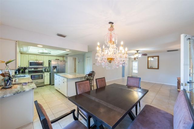 690 PERCHERON CIRCLE, Nokomis, FL 34275