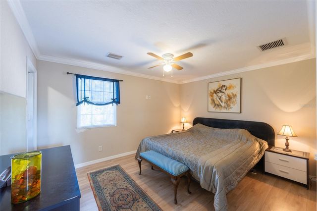 690 PERCHERON CIRCLE, Nokomis, FL 34275