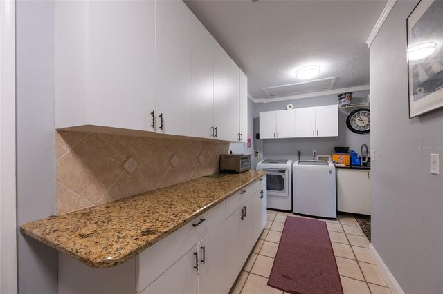 690 PERCHERON CIRCLE, Nokomis, FL 34275