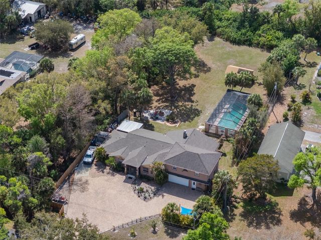 690 PERCHERON CIRCLE, Nokomis, FL 34275