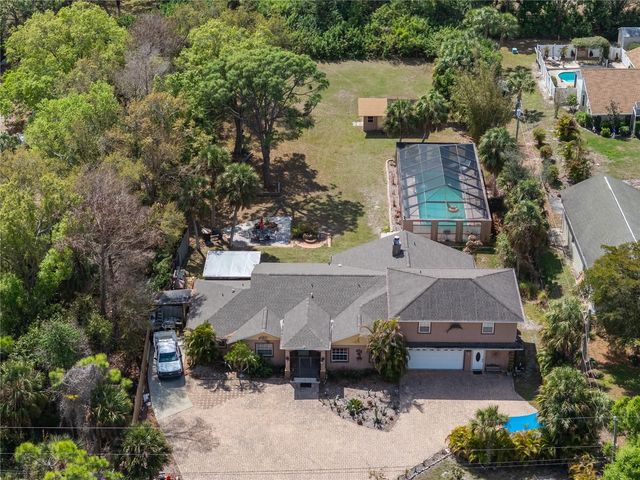 690 PERCHERON CIRCLE, Nokomis, FL 34275