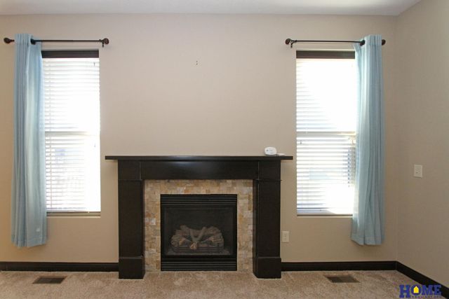 7377 Yankee Woods Drive, Lincoln, NE 68516