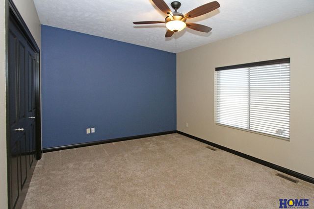 7377 Yankee Woods Drive, Lincoln, NE 68516