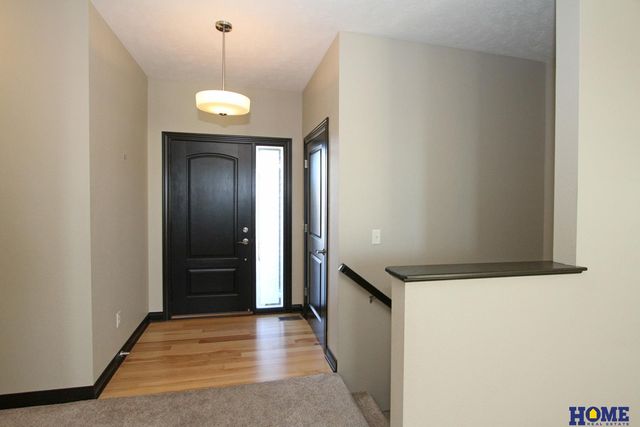 7377 Yankee Woods Drive, Lincoln, NE 68516