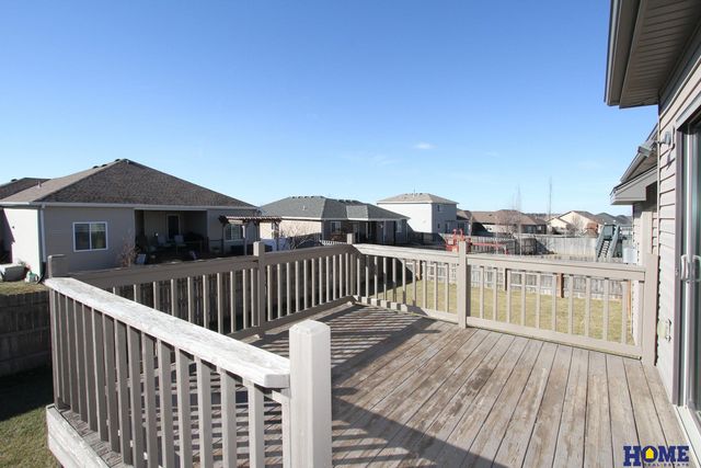 7377 Yankee Woods Drive, Lincoln, NE 68516