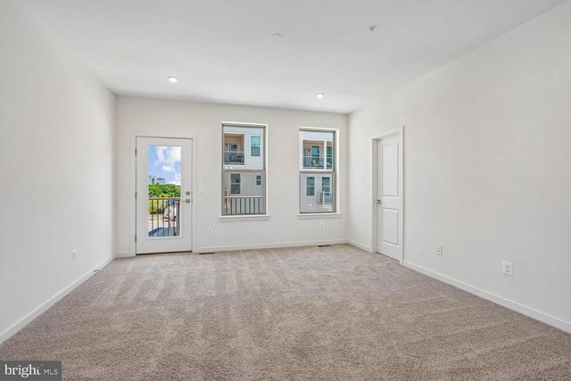 19704 MISTY MOSS SQ, Ashburn, VA 20147