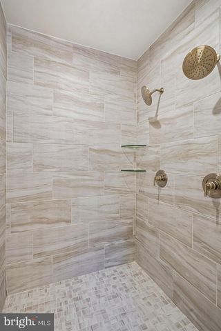 19704 MISTY MOSS SQ, Ashburn, VA 20147