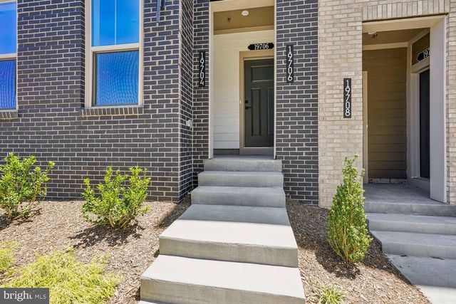 19704 MISTY MOSS SQ, Ashburn, VA 20147