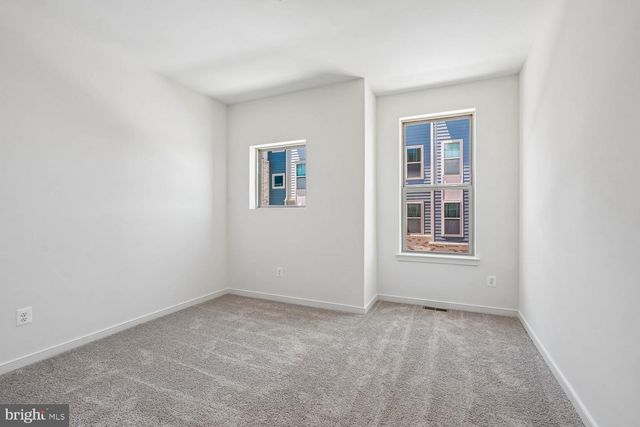 19704 MISTY MOSS SQ, Ashburn, VA 20147