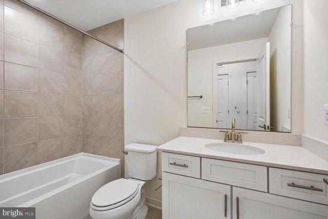 19704 MISTY MOSS SQ, Ashburn, VA 20147