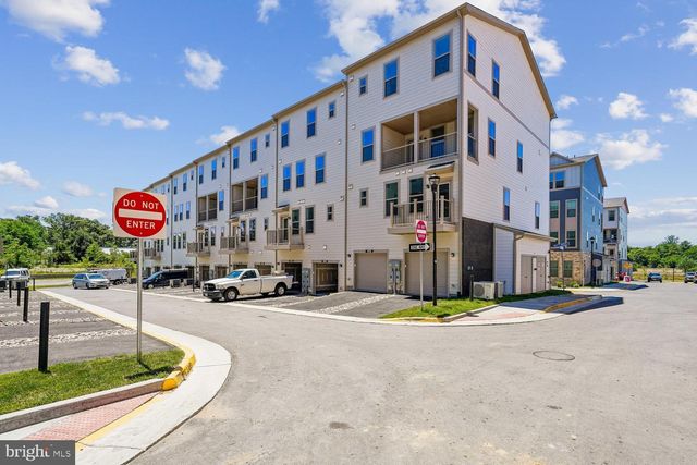 19704 MISTY MOSS SQ, Ashburn, VA 20147