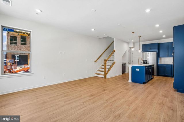 19704 MISTY MOSS SQ, Ashburn, VA 20147