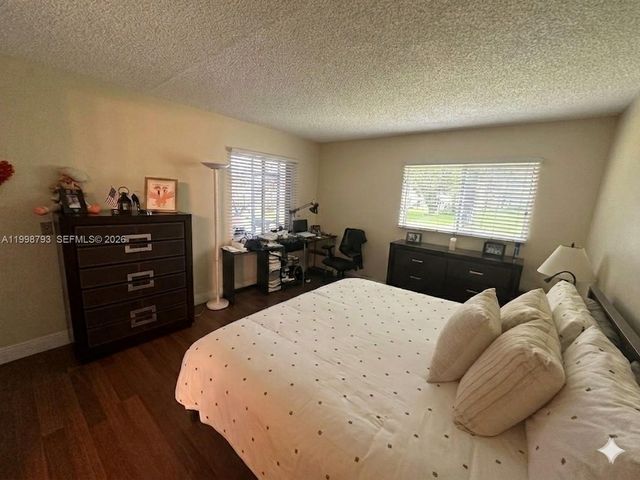 1600 SW 127th Way 101C, Pembroke Pines, FL 33027