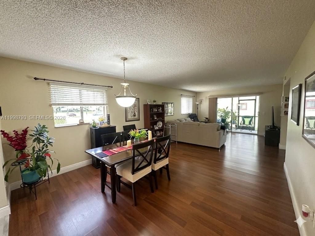 1600 SW 127th Way 101C, Pembroke Pines, FL 33027