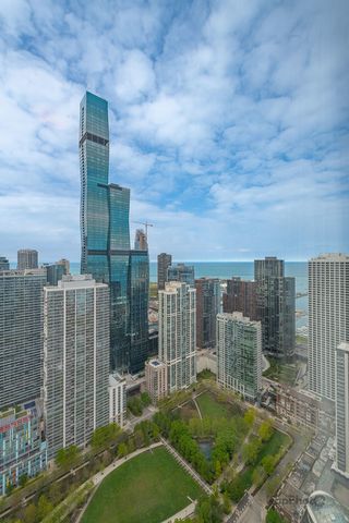 340 E Randolph Street 4902, Chicago, IL 60601