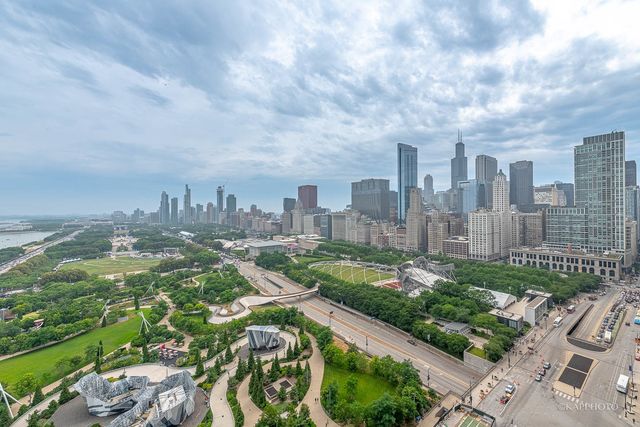 340 E Randolph Street 4902, Chicago, IL 60601