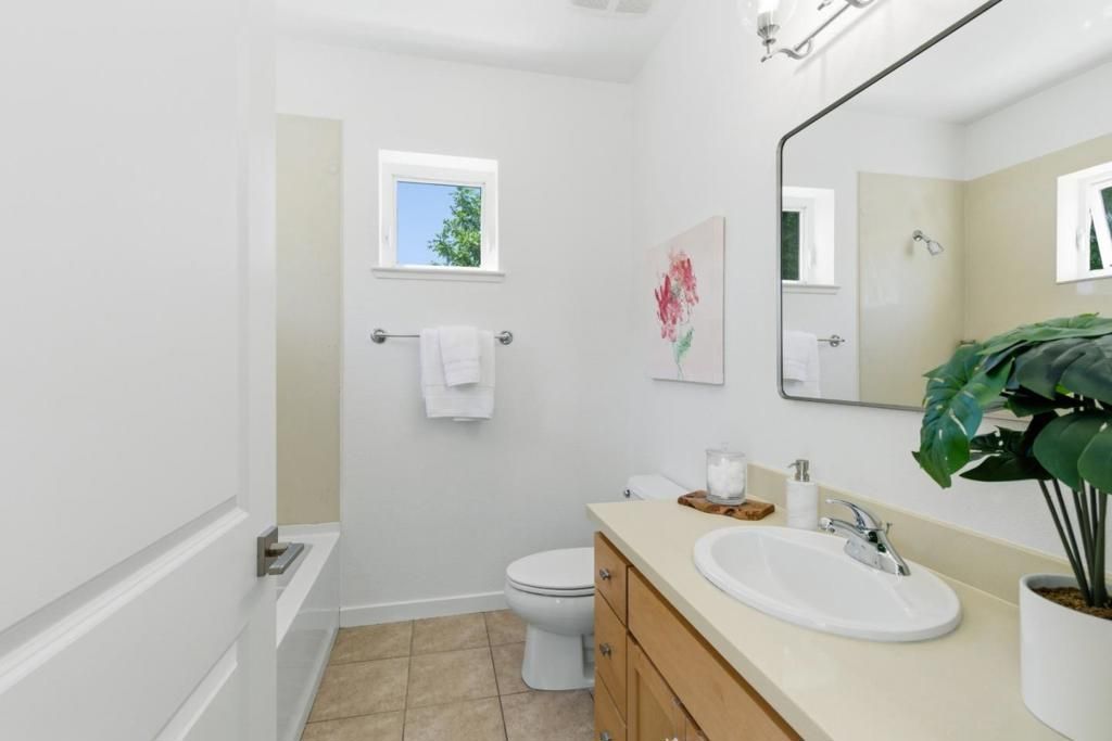 Image 30 of property listing at 1950 Cambridge Drive, Mountain View, CA 94043