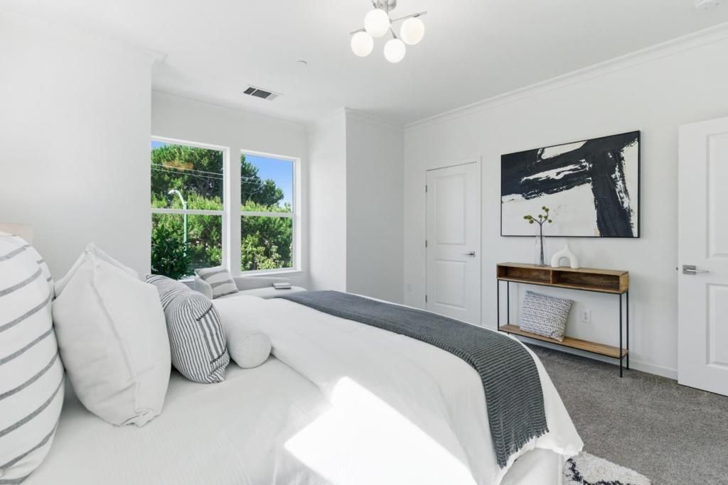 Image 35 of property listing at 1950 Cambridge Drive, Mountain View, CA 94043