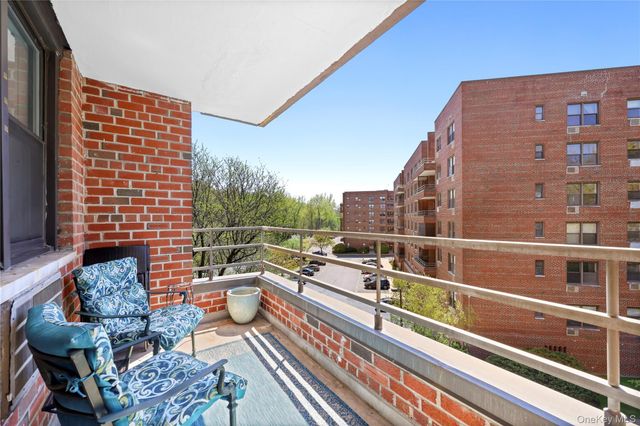 70 Barker Street 510, Mount Kisco, NY 10549
