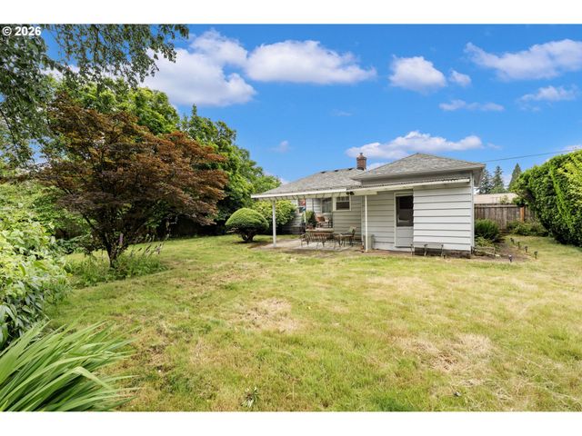 706 Se 135TH Ave, Portland, OR 97233