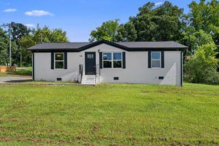 748 Crick St, Lewisburg, TN 37091