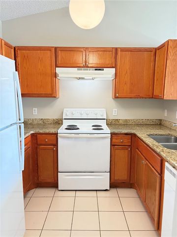 1224 ROMA COURT, Orlando, FL 32825