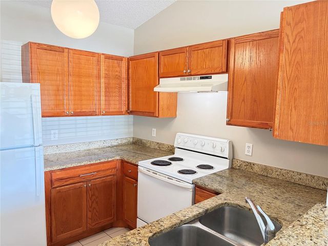 1224 ROMA COURT, Orlando, FL 32825