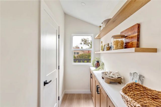 2706 Sheridan, Fullerton, CA 92833