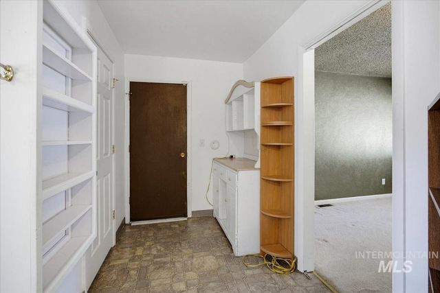 107 Felton St, Caldwell, ID 83605