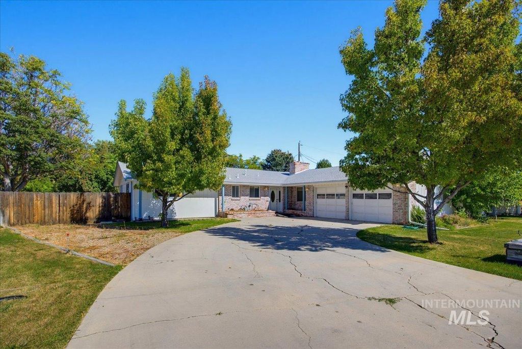 107 Felton St, Caldwell, ID 83605 photo 3