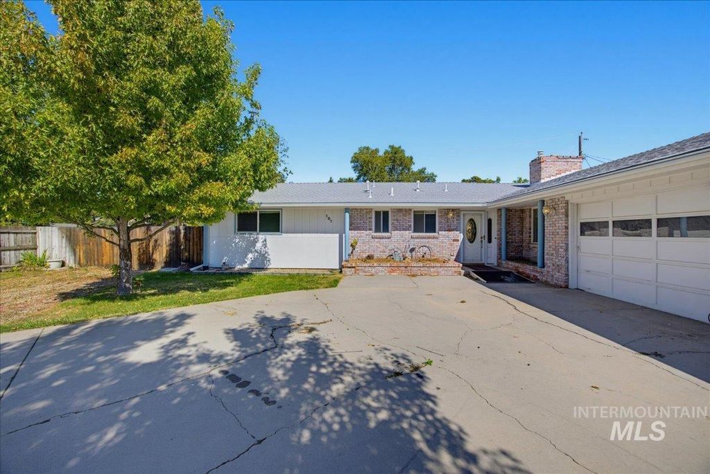 107 Felton St, Caldwell, ID 83605 photo 4