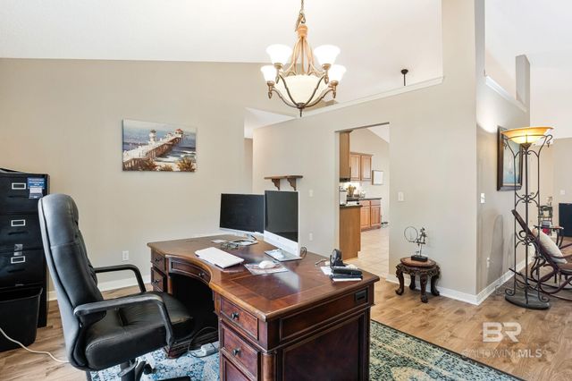 1956 Crown Point Boulevard, Pensacola, FL 32506