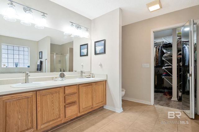 1956 Crown Point Boulevard, Pensacola, FL 32506