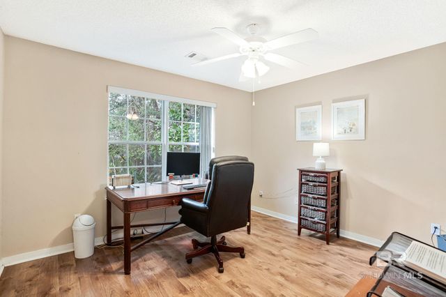 1956 Crown Point Boulevard, Pensacola, FL 32506