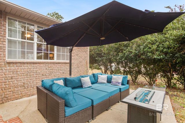 1956 Crown Point Boulevard, Pensacola, FL 32506