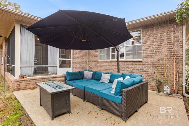 1956 Crown Point Boulevard, Pensacola, FL 32506